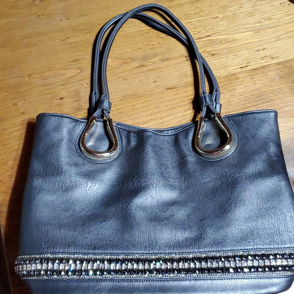 Shoulder bag